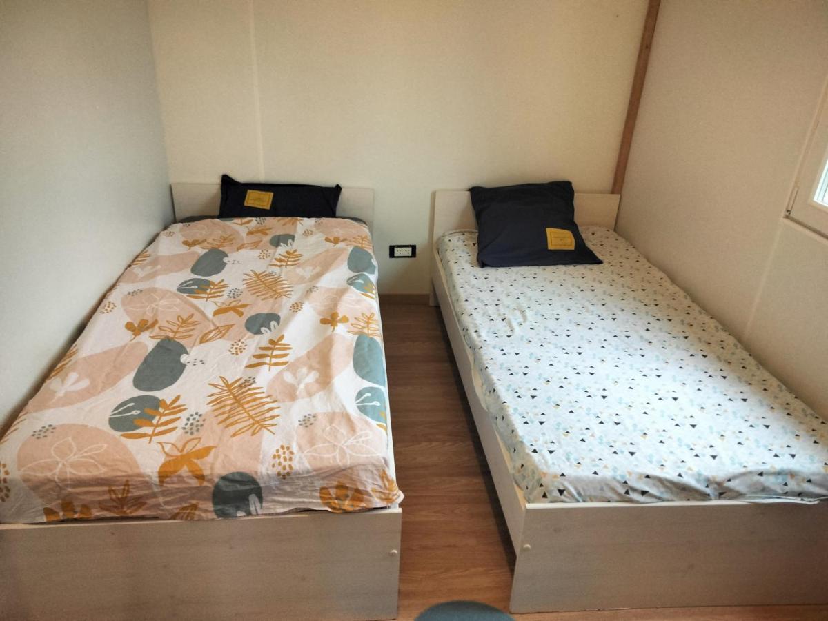 Camping Les Paillotes Payrac Esterno foto