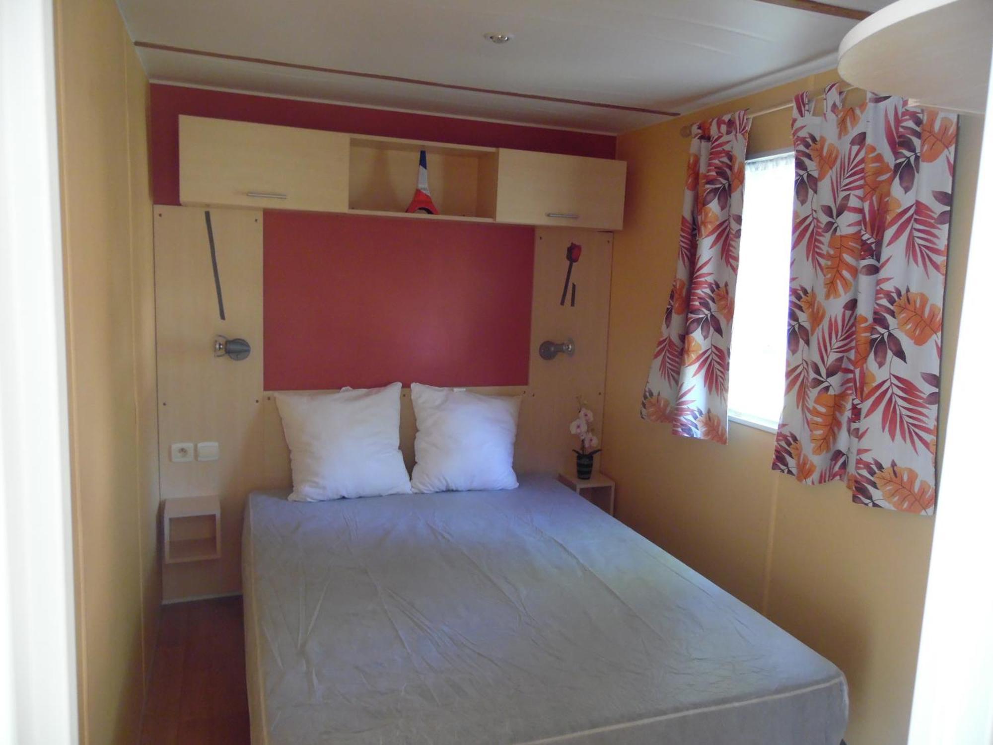 Camping Les Paillotes Payrac Esterno foto